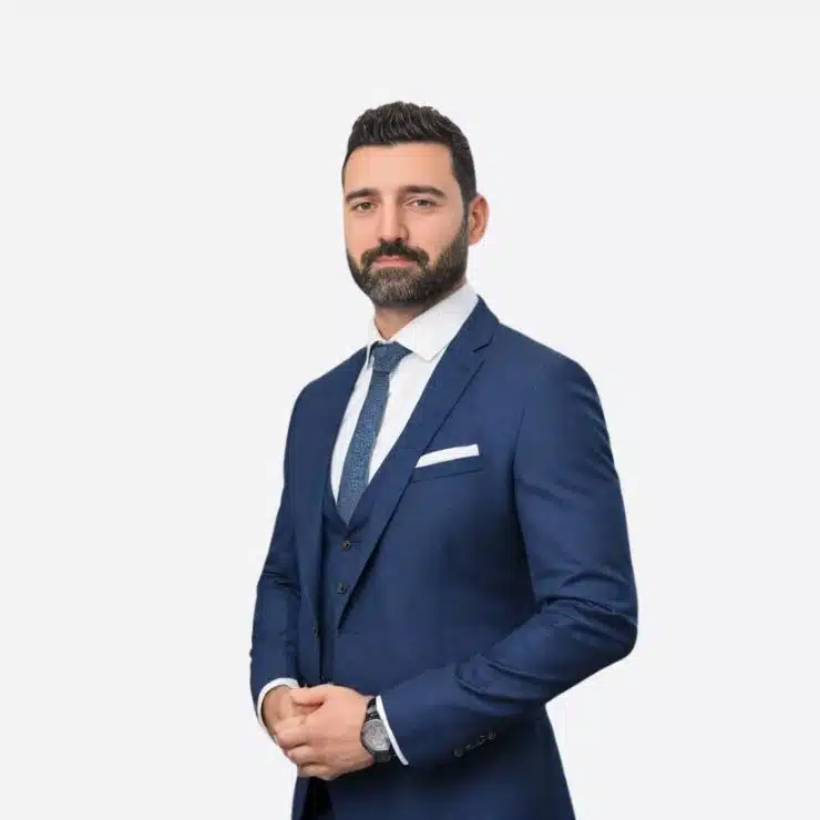 serhan-aysever-our-team-photo-v2024-1